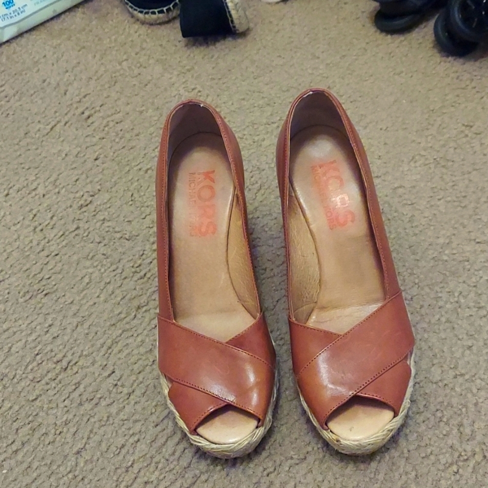 Mk heels